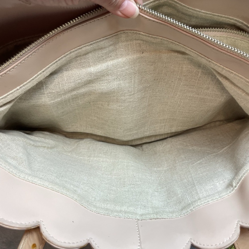 Sondra Roberts Patent Leather Laser Cut Tote Bag Champagne Scalloped 11x13x6 - Picture 6 of 16
